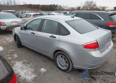 2010 Ford Focus Se из США, поврежденный, VIN 1FAHP3FN8AW104209